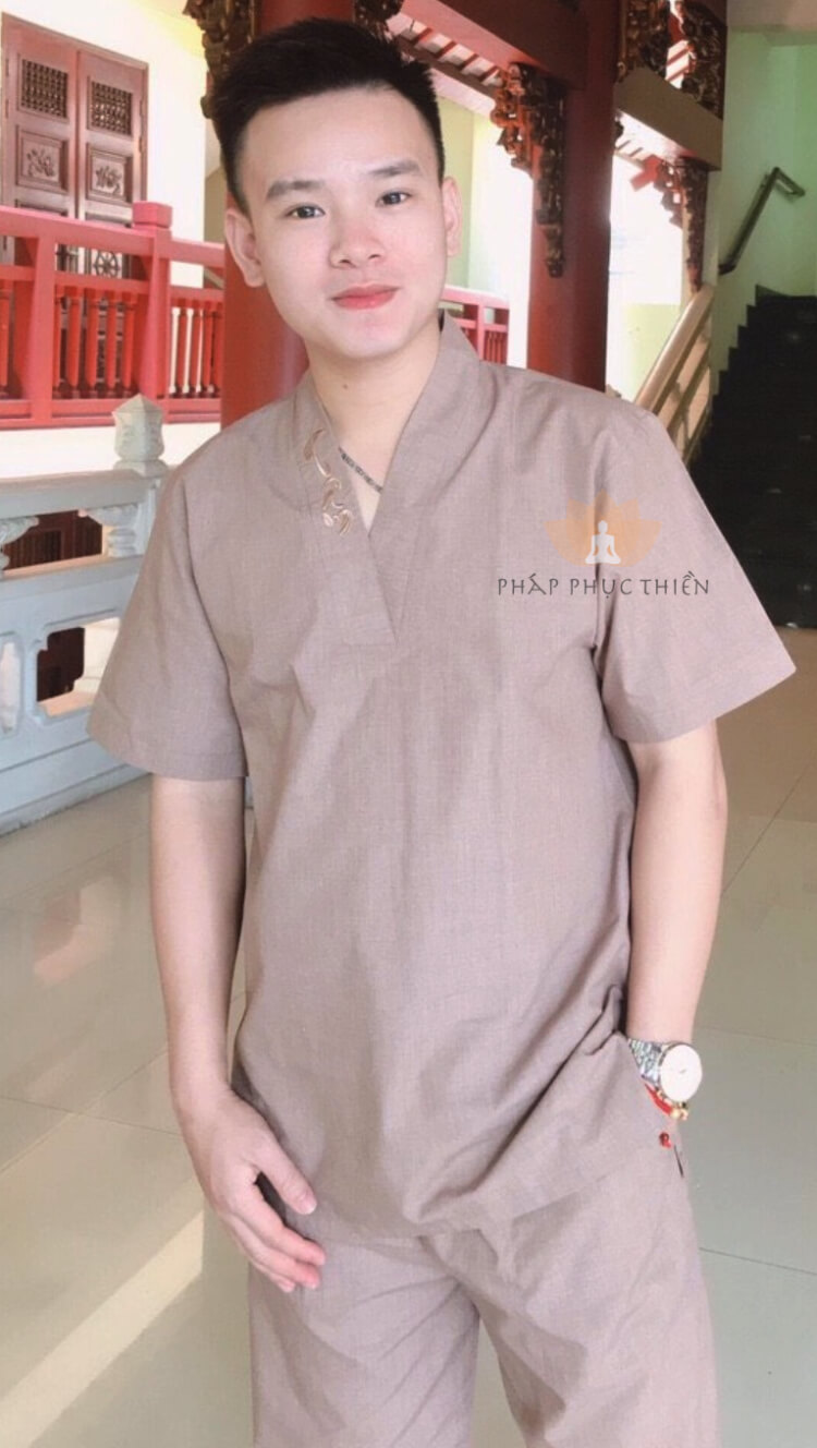 phap-phuc-phat-giao-tru-nam-theu-tam3 Pháp Phục Phật Giáo Nam Kiểu Trụ Nam Thêu Tâm