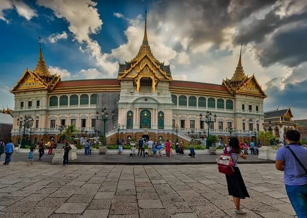 Nên mặc gì khi đi chùa ở Thái Lan?