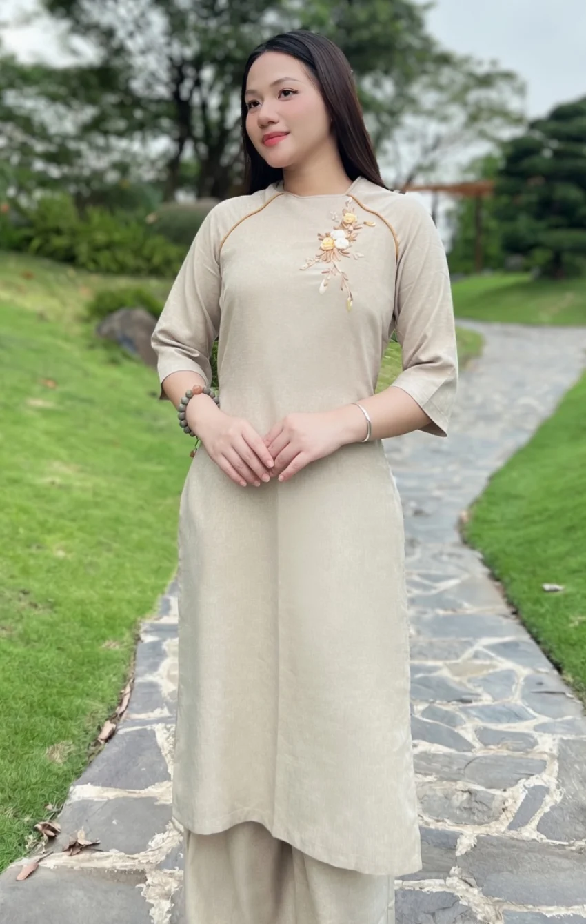 mẫu áo dài cách tân, thủ công mặc đi chùa