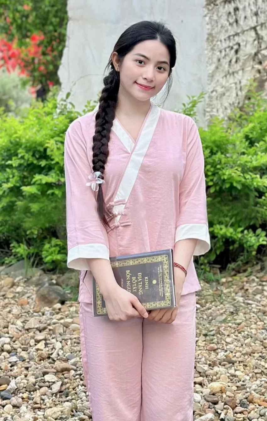 đồ lam đi chùa nữ màu hồng