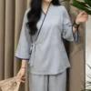 Pháp phục nữ kiểu Nhật