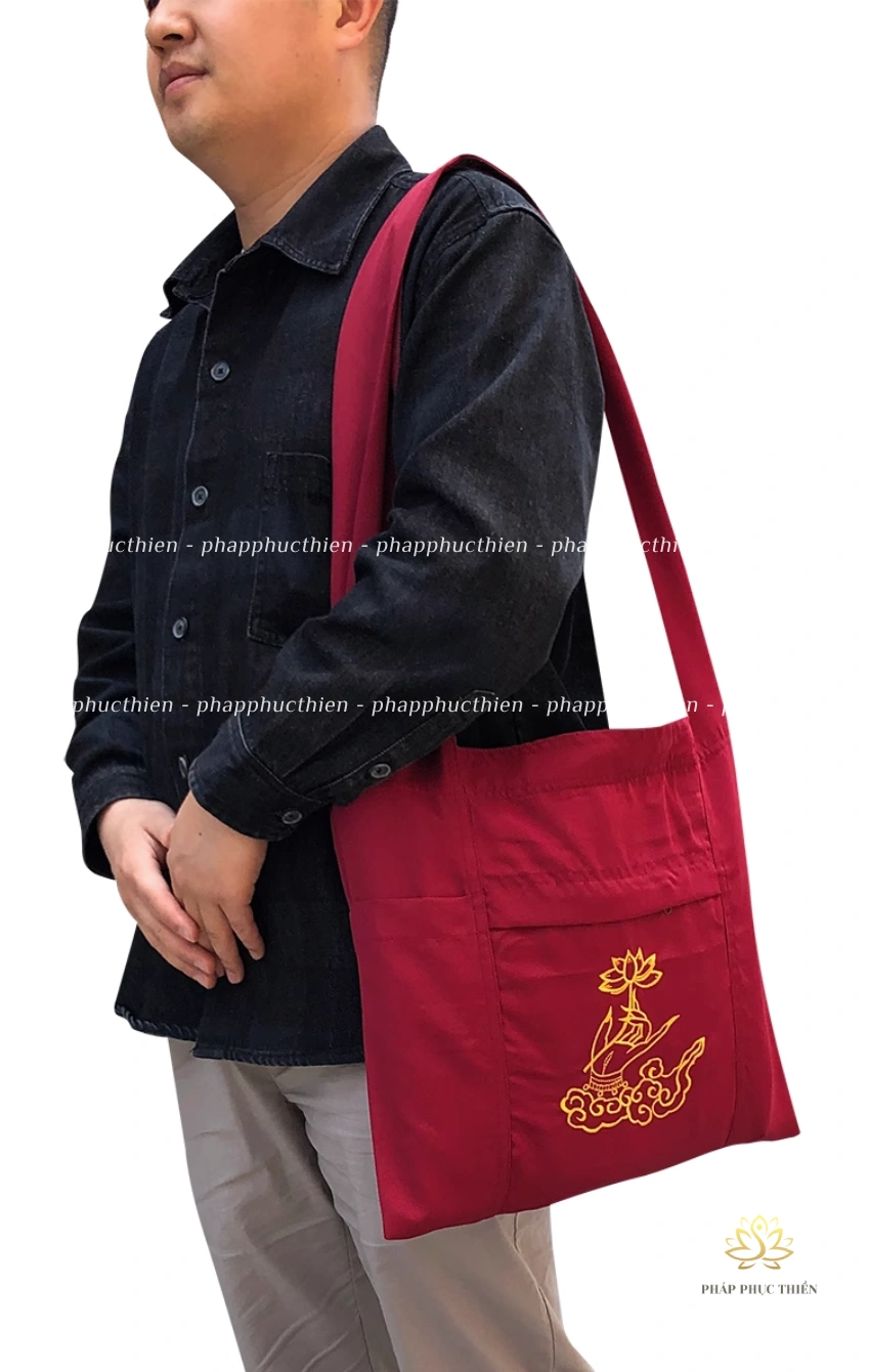 tui-vai-di-chua-mau-do Túi vải đi chùa màu đỏ