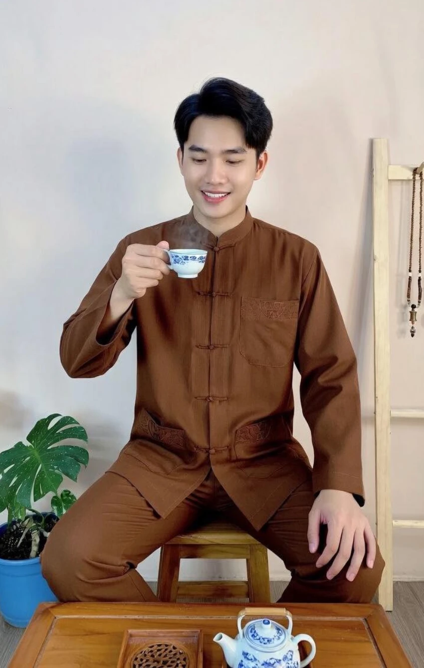 mẫu pháp phục kiểu lãnh tụ