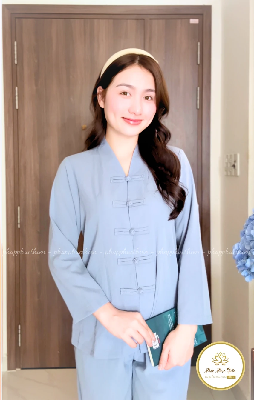 Pháp Phục Mẫu La Hán Màu Lam