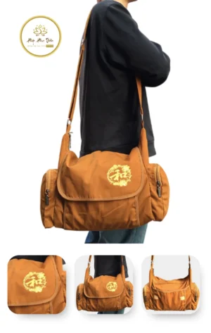 Túi Đeo Chéo Đi Chùa Màu Vàng